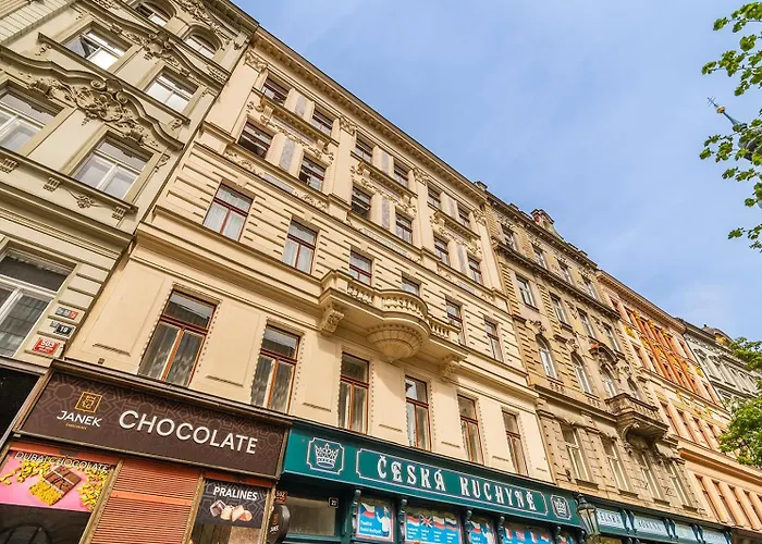 Apartman Days - Sattic With Ac Next To Old Town Square *