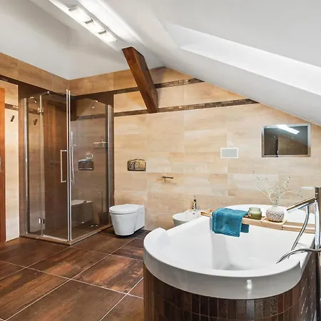 Apartment Days - Spacious 117m2 Attic Retreat W Ac - Near Old Town Sq Prag