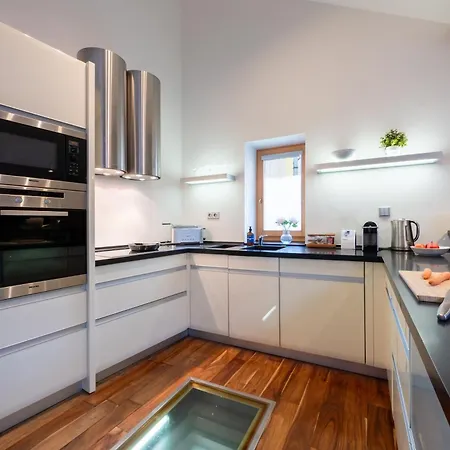 Apartmán Days - Sattic With Ac Next To Old Town Square