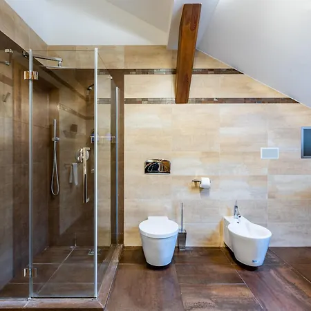 Appartamento Days - Sattic With Ac Next To Old Town Square *